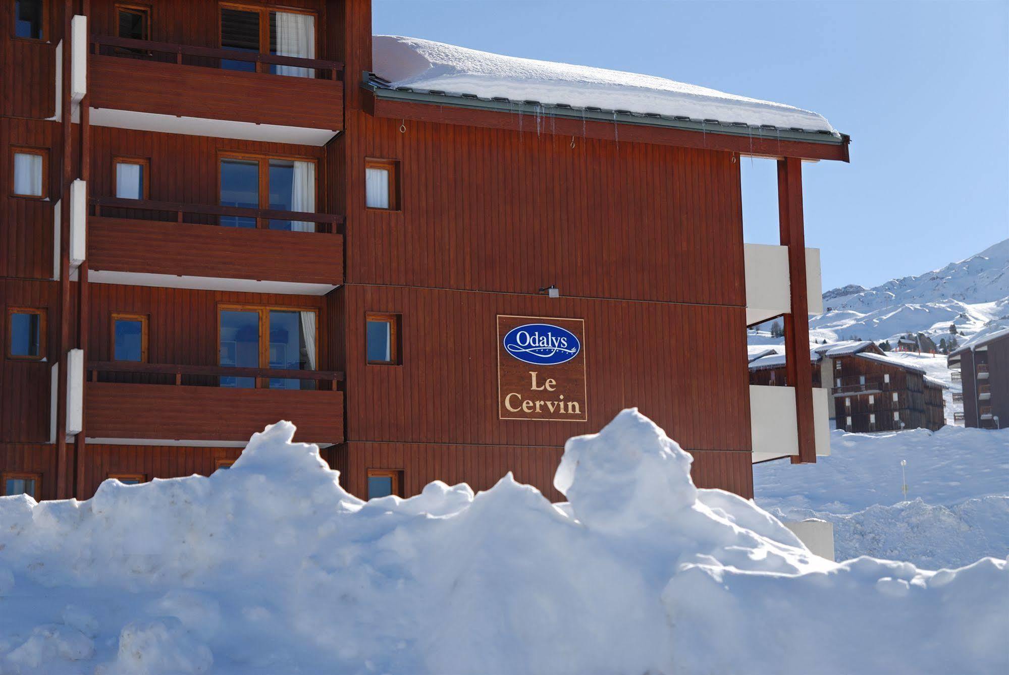 Residence Odalys Le Cervin La Plagne Buitenkant foto